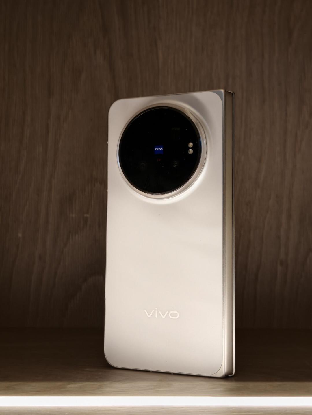 vivo X Fold6上市六周跌到10169元:算完价格、时机、适配三笔账,再说8月该买还是该等