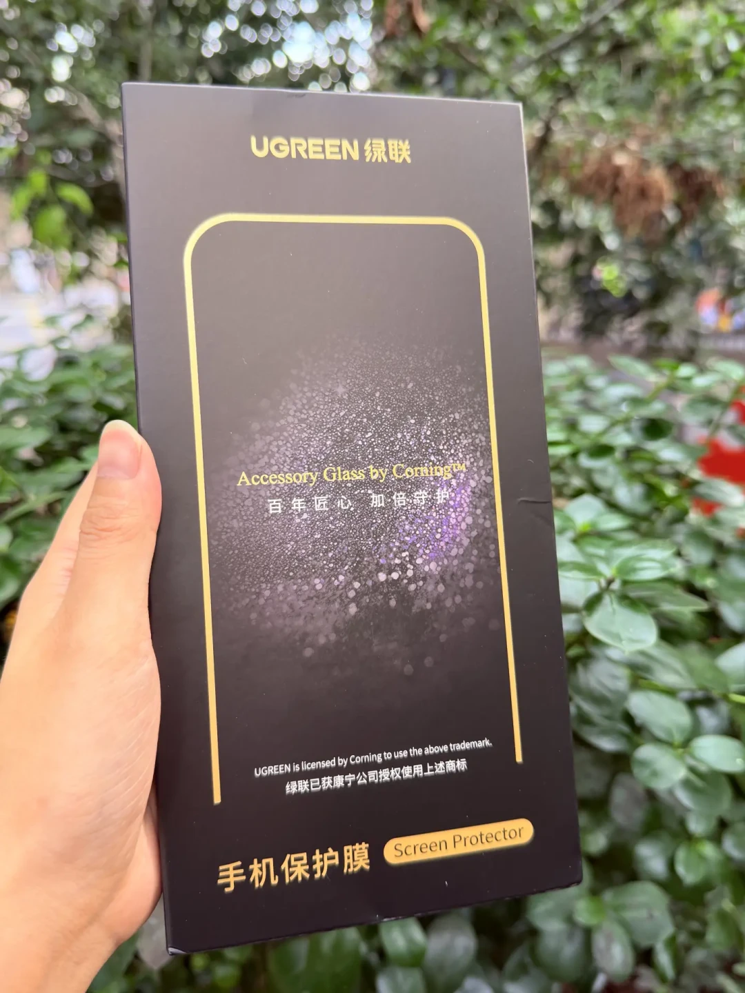 闪魔的膜“一摔就碎”却还是销冠?把这周的吐槽和好评都翻完,我整理了这份买法结论