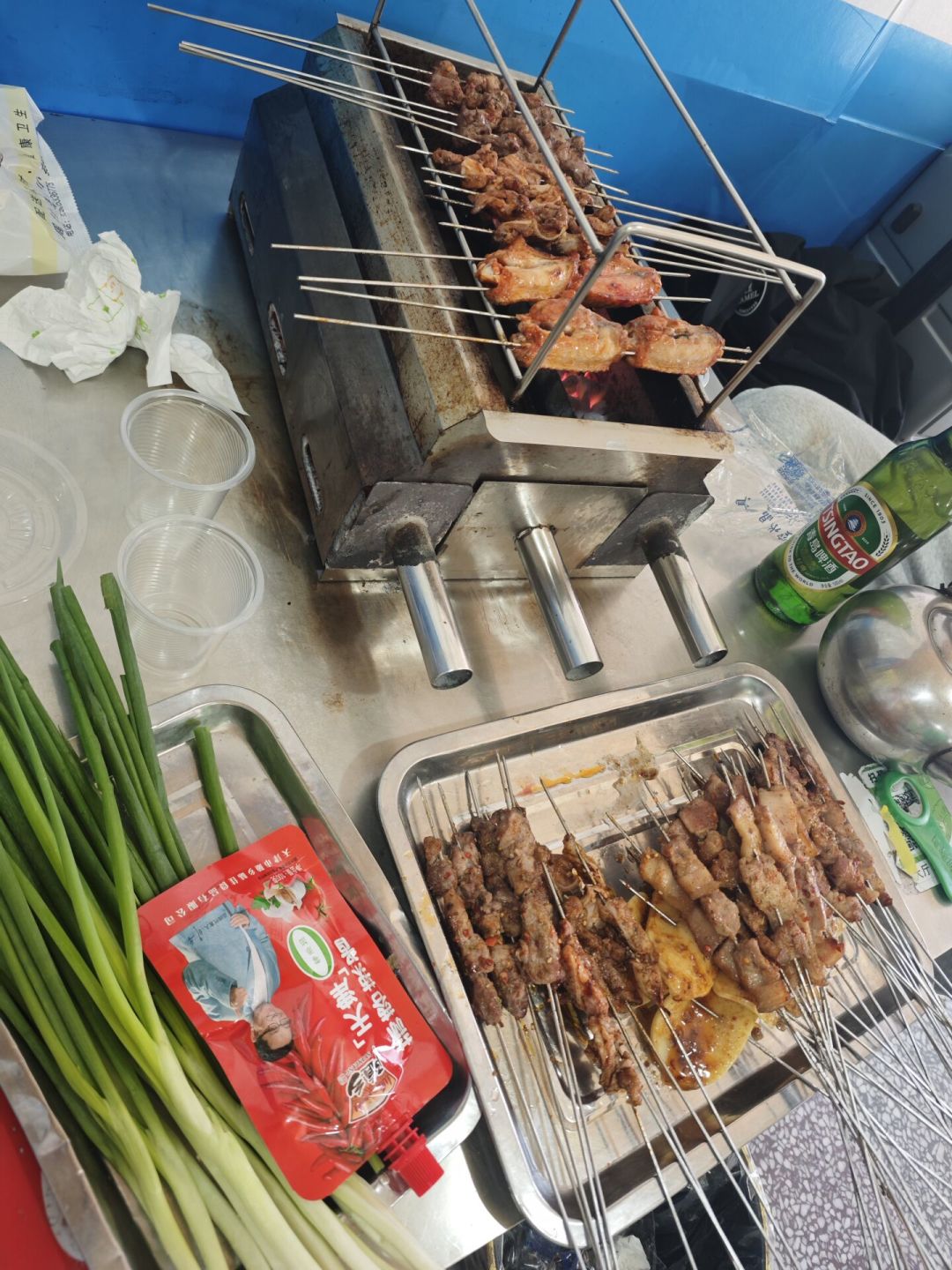 “难吃但很会营销”：看完十几个城市的避雷帖，我总结了这套进店前3分钟选店法