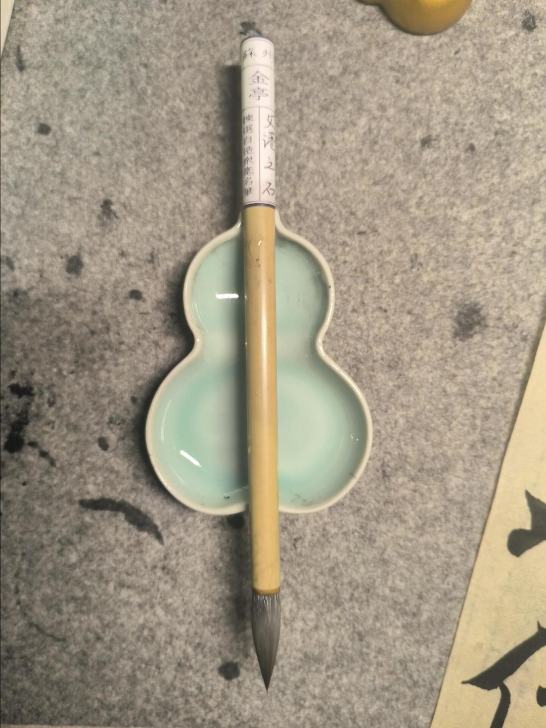 都叫兼毫，为什么有的硬挺有的软塌？换第二支毛笔前，先把配比搞懂