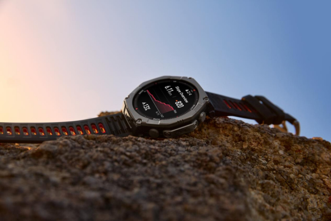佳明 Fenix 8 清仓 4999 元,跃我 T-Rex Ultra 2 国补后不到三千:户外表现在入手,我把账算清楚了