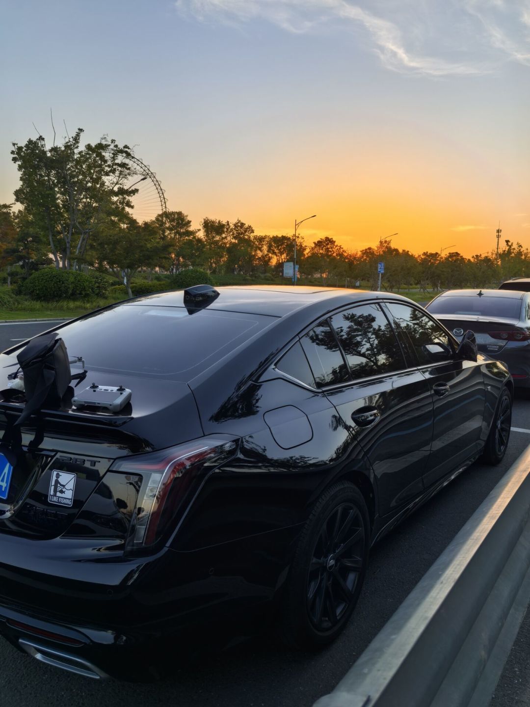 都叫“仁王盾”:XT5被央视拉去实测,CT5却在IIHS侧碰拿差评,冲安全买凯迪拉克的先看这篇