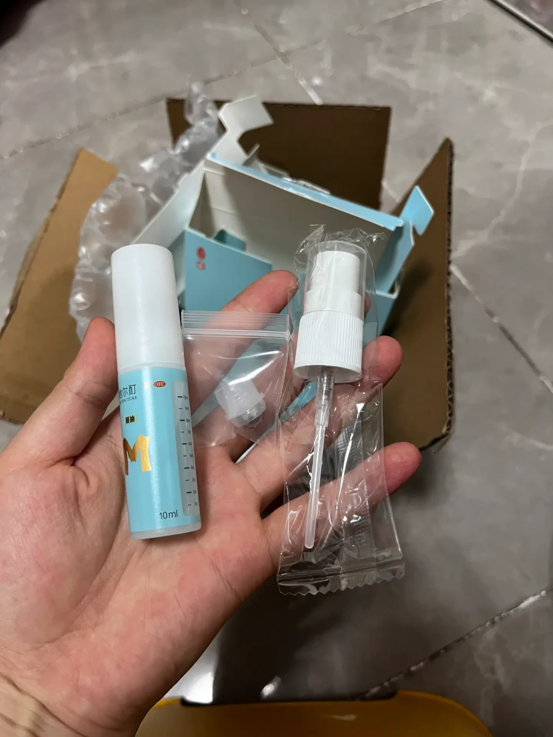 用米诺地尔后掉发反而更多?先分清这3种“越用越掉”再决定停不停