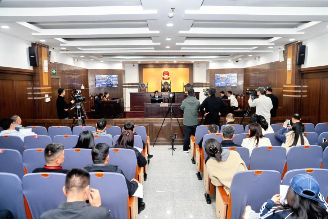 3980元的瑜伽年卡跌到1200元:瑜伽馆接连闭店,这张