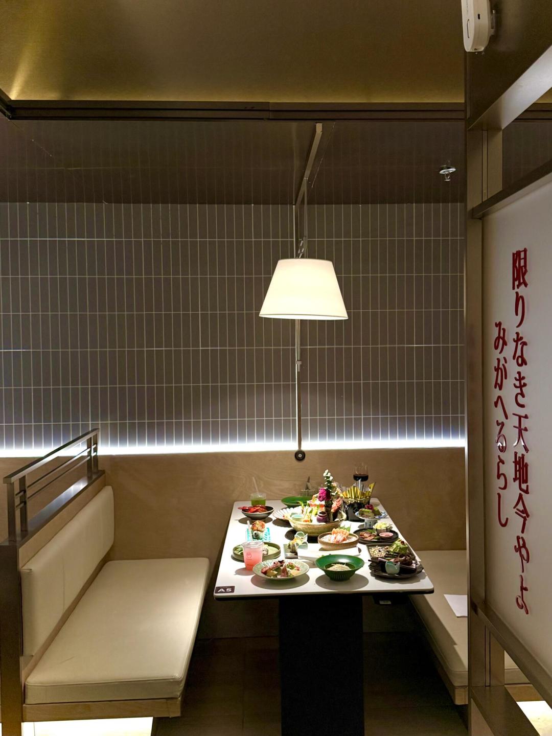 日料自助,为什么成了全网最难回本的自助?我们把“卡餐”套路算明白了