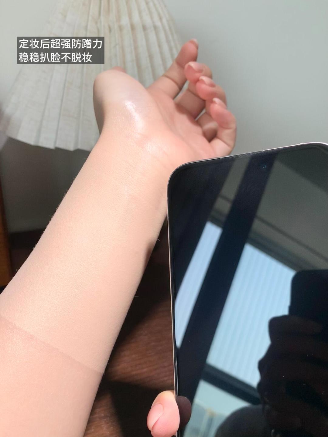 早八化的妆中午就脱:高温通勤脱妆自查,最便宜的修复不是换粉底