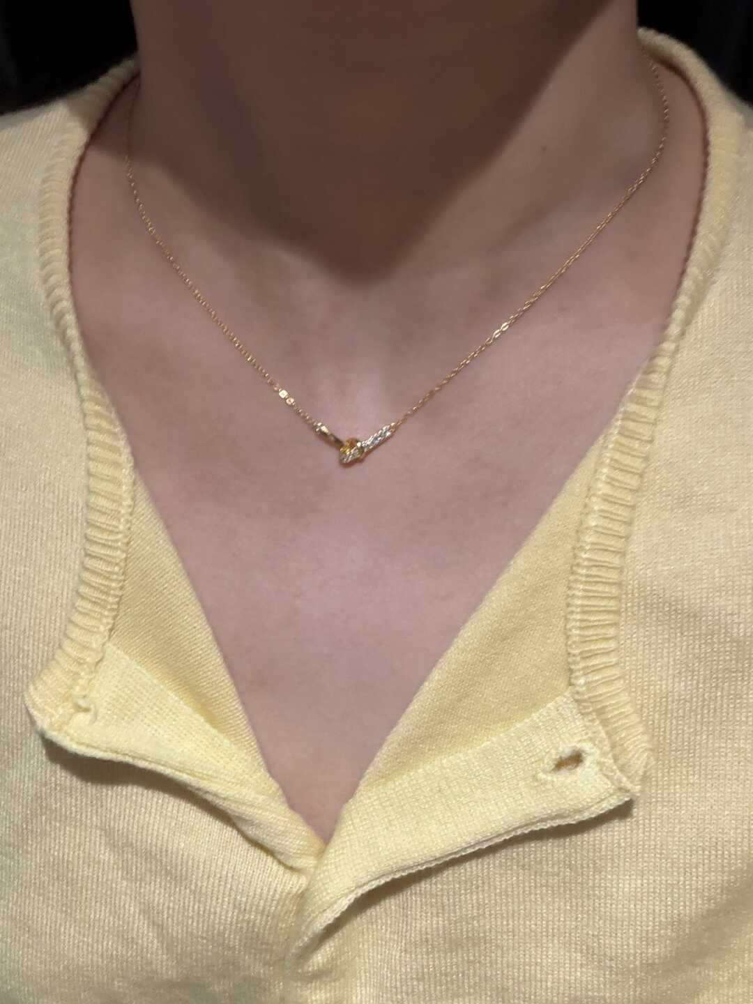 千元链掉色绿脖子,几十元的却能戴着洗澡:今夏锁骨链先看材质再看价