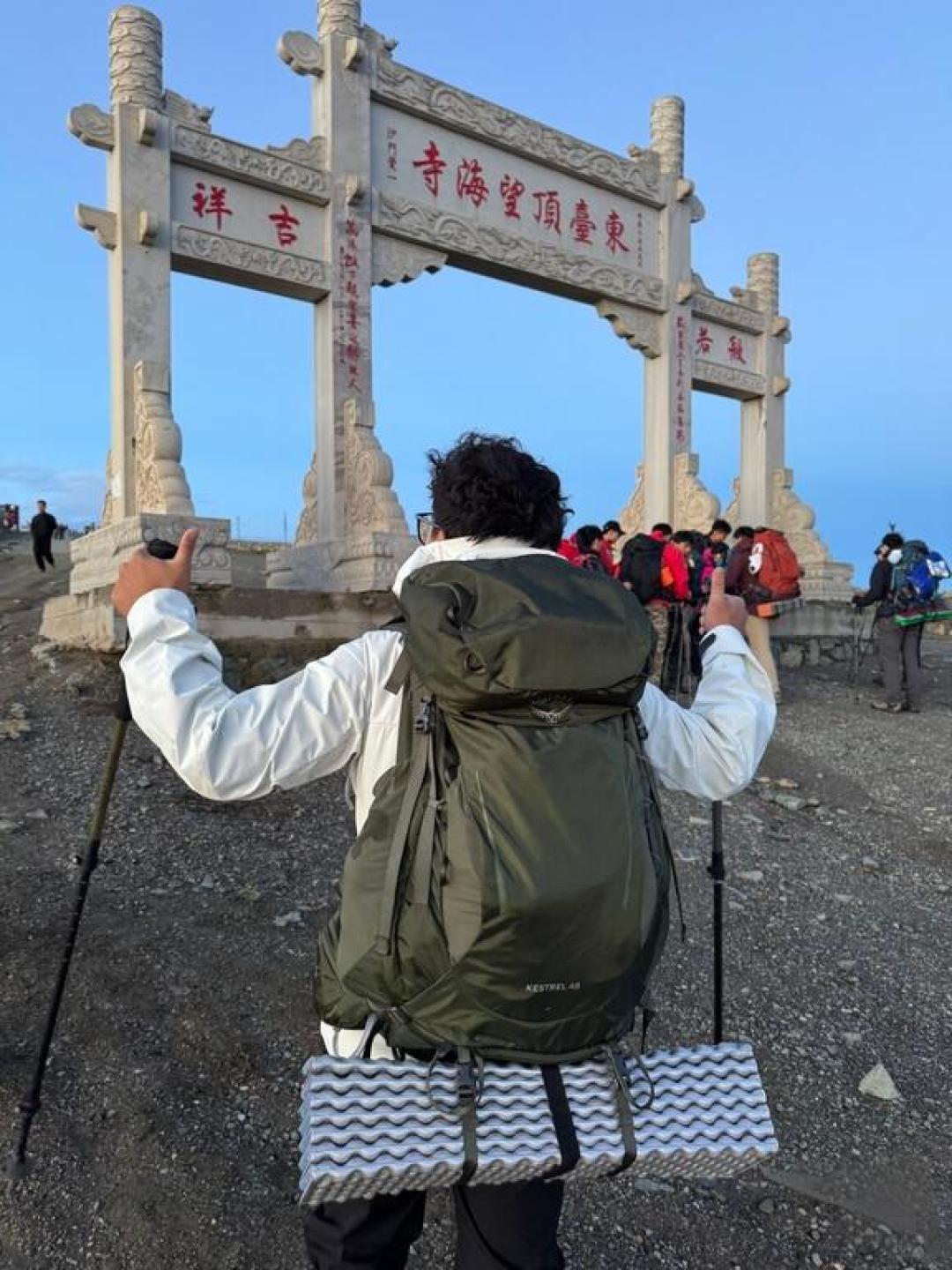 租小鹰48五天150元、买新2416元:我把十几篇租包帖交叉读完,算清了租和买的账本与坑单
