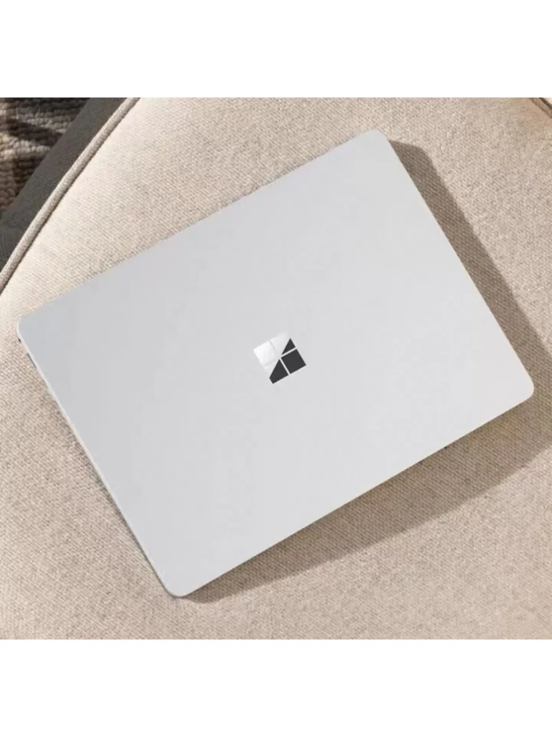 微软承认Win11吃内存,承诺年底救8GB电脑:内存条涨了三倍的当下,等、加还是换?先算四笔账