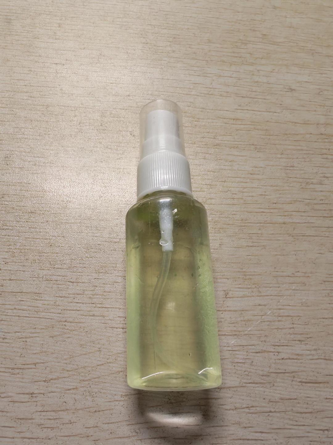 开学清单里已经有除螨喷雾了,但先别急着下单:你的对手不是活螨虫,看完这张「杀螨、除螨、抑螨」对照表,再决定花30块还是500块
