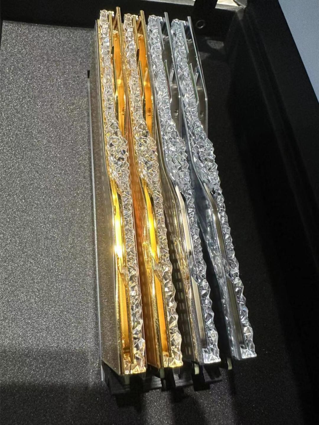 50 Super又搁置了,现役卡还在创新高:等等党的账单到期,三条路和三个信号