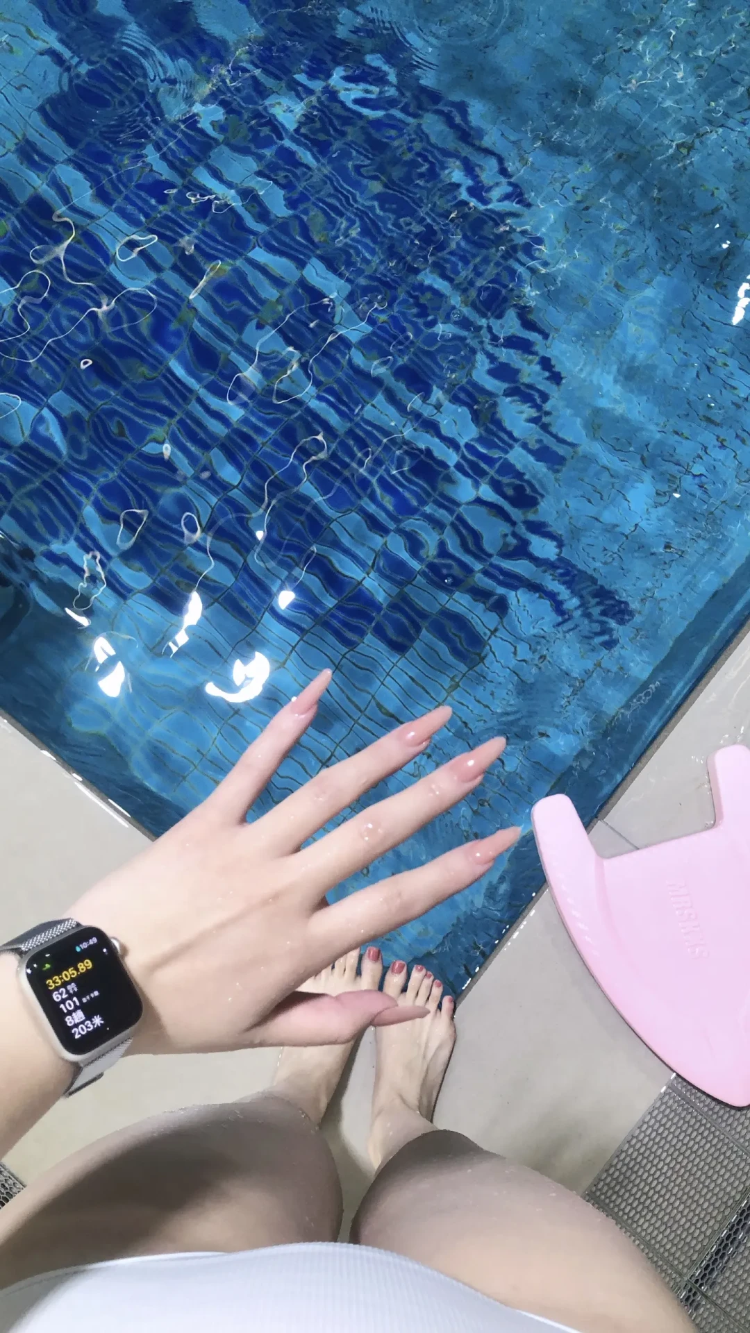 “西安30家泳池抽检不合格”上热搜:查完5城456家8月公示,氯味越重反而说明水越脏