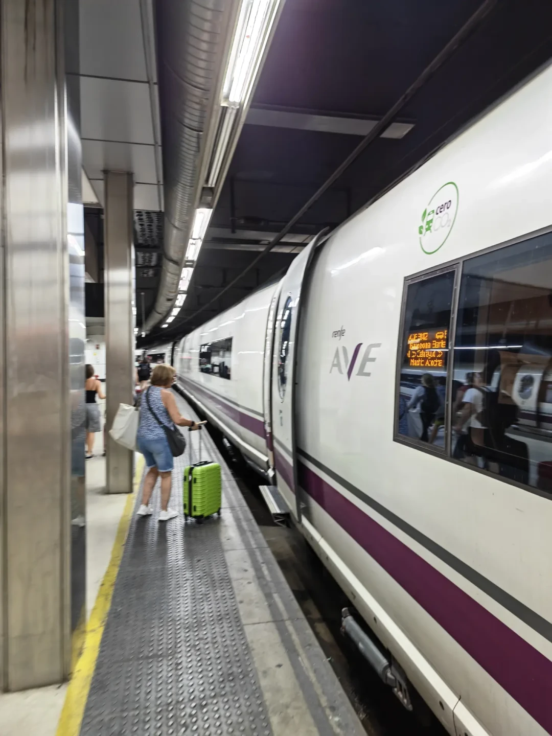 欧洲第二波热浪来袭：8月出发前，查酒店有没有空调比做攻略更要紧