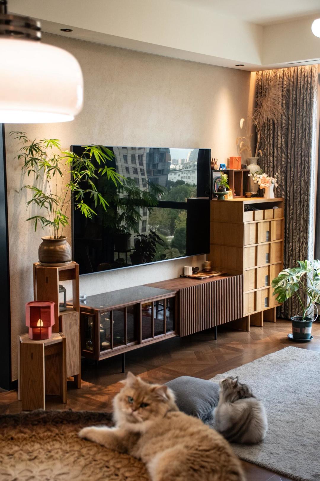 中古风木色到底要不要统一?对比了两派真实案例,发现大家吵错了重点