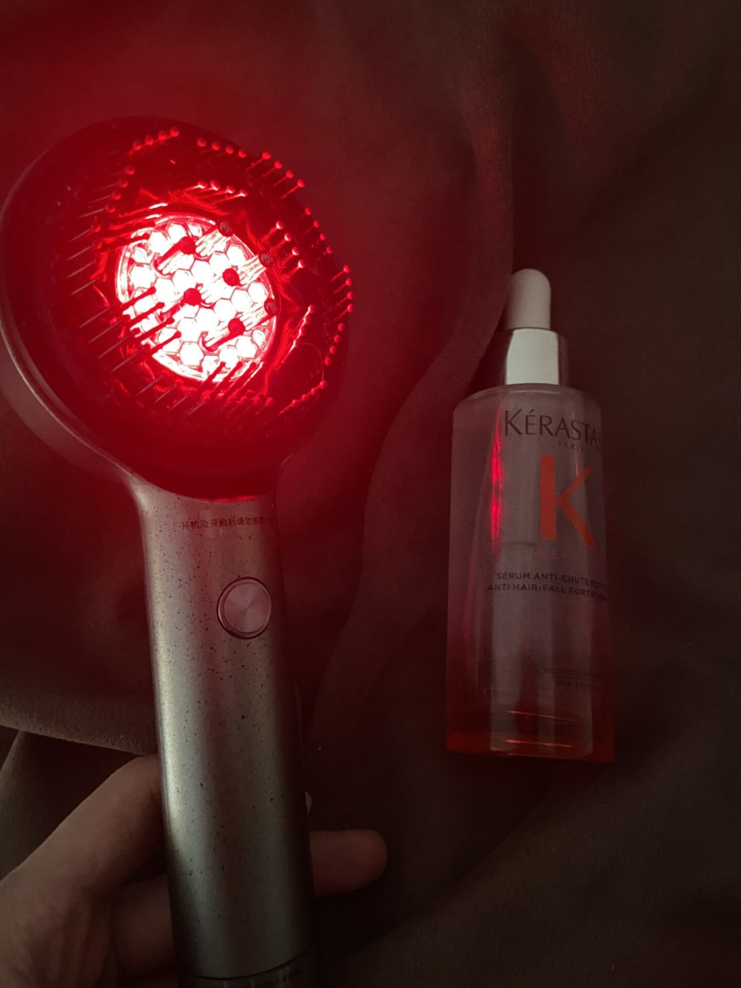 头皮按摩仪名下卖的是两种东西:一种卖舒服,一种卖预期,没弄懂买回来多半吃灰