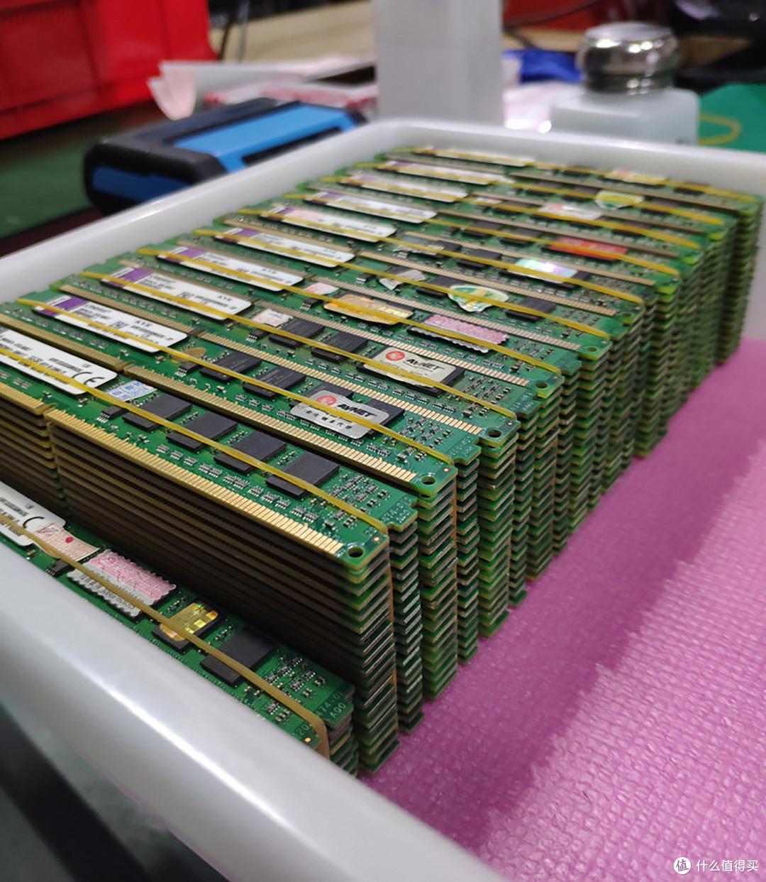 16GB DDR5从450元涨到1800元：现在买还是等到2027？刚需装机党一次看明白