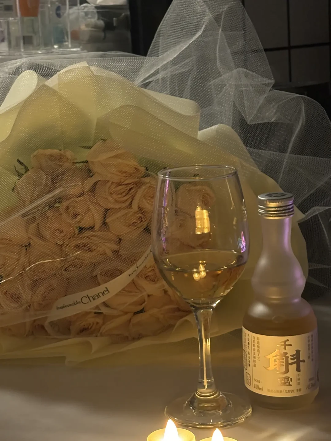 七夕在家烛光晚餐，选酒怎么不出错：按菜单配酒，八月别忘了红酒先冰20分钟
