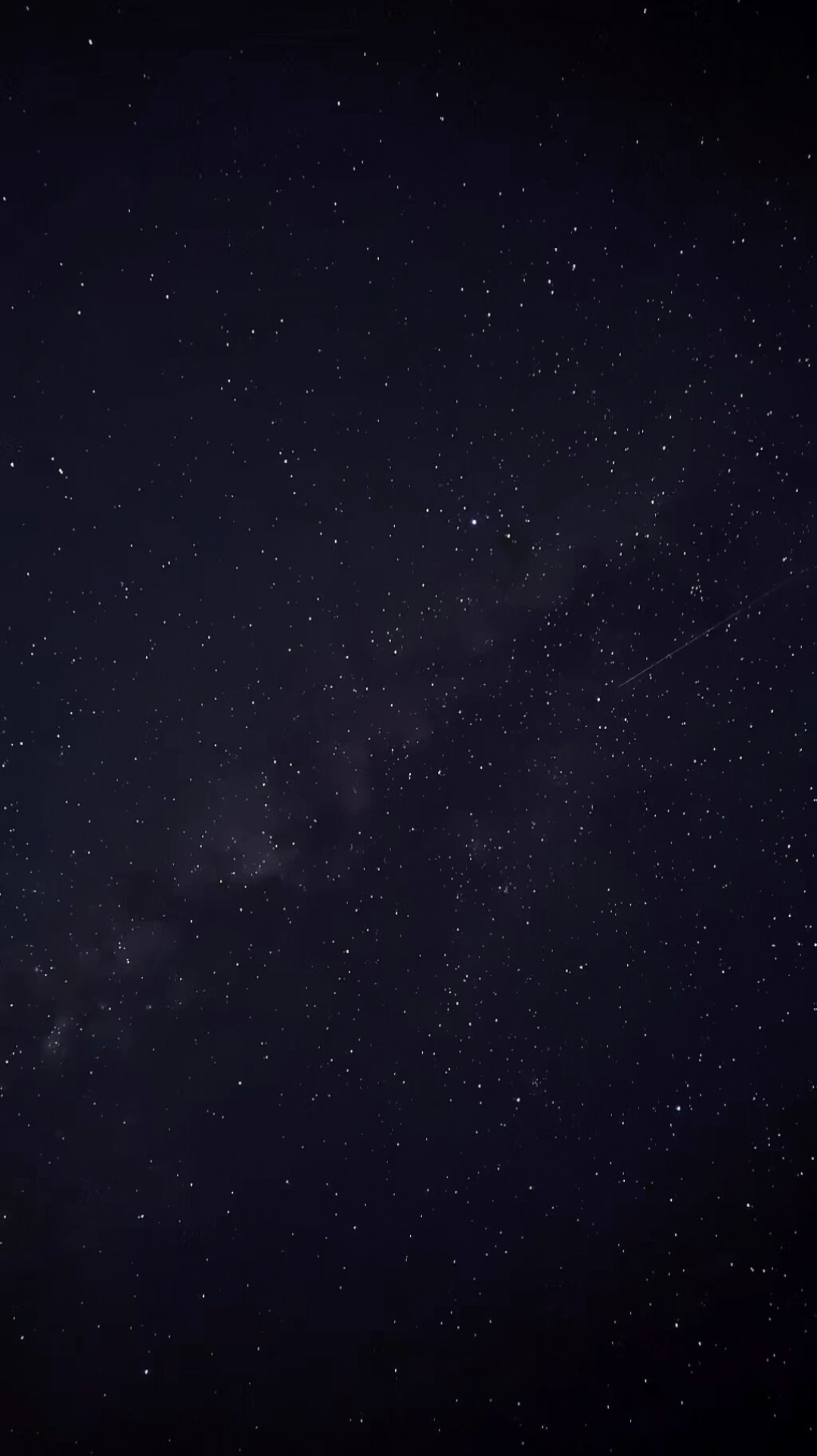今晚英仙座是近三年最佳条件:手机拍流星前,先弄清哪晚出门、朝哪拍、拍多少张