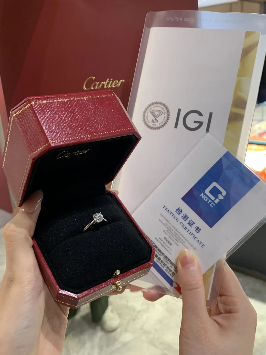 1克拉培育钻跌到1000多元,天然钻还要4万多:七夕还有7天,婚戒这笔账算明白再买