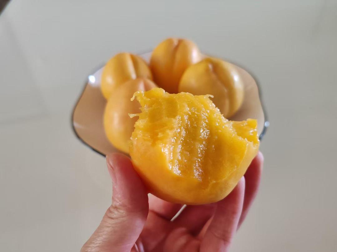 黄桃只等到8月底:自制罐头比买便宜两三成,先把坑和配料表争论看明白
