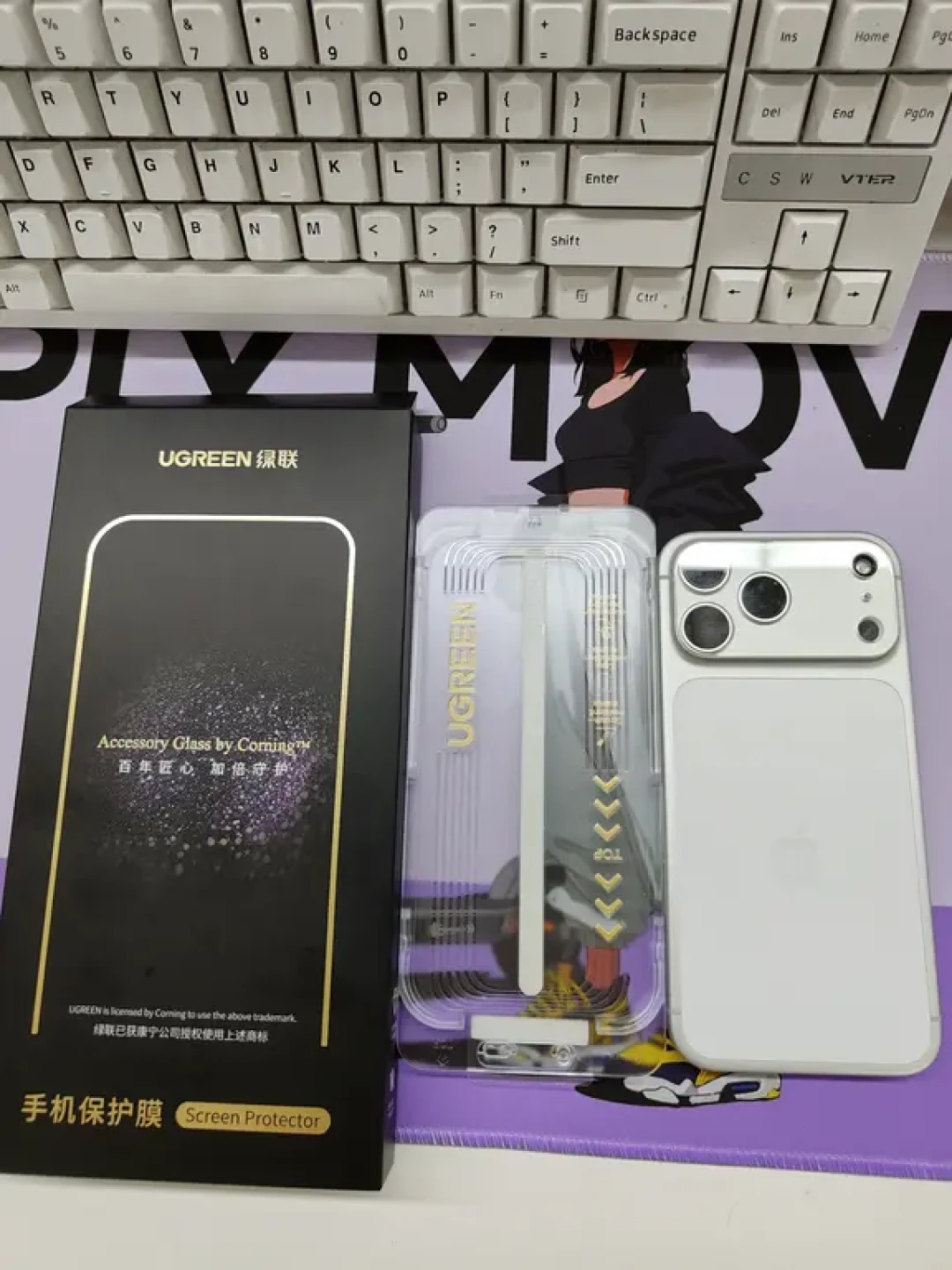 iPhone 17贴普通膜就白瞎原屏AR涂层?把换膜党和不换党的论据都翻完,我帮你算清这笔账