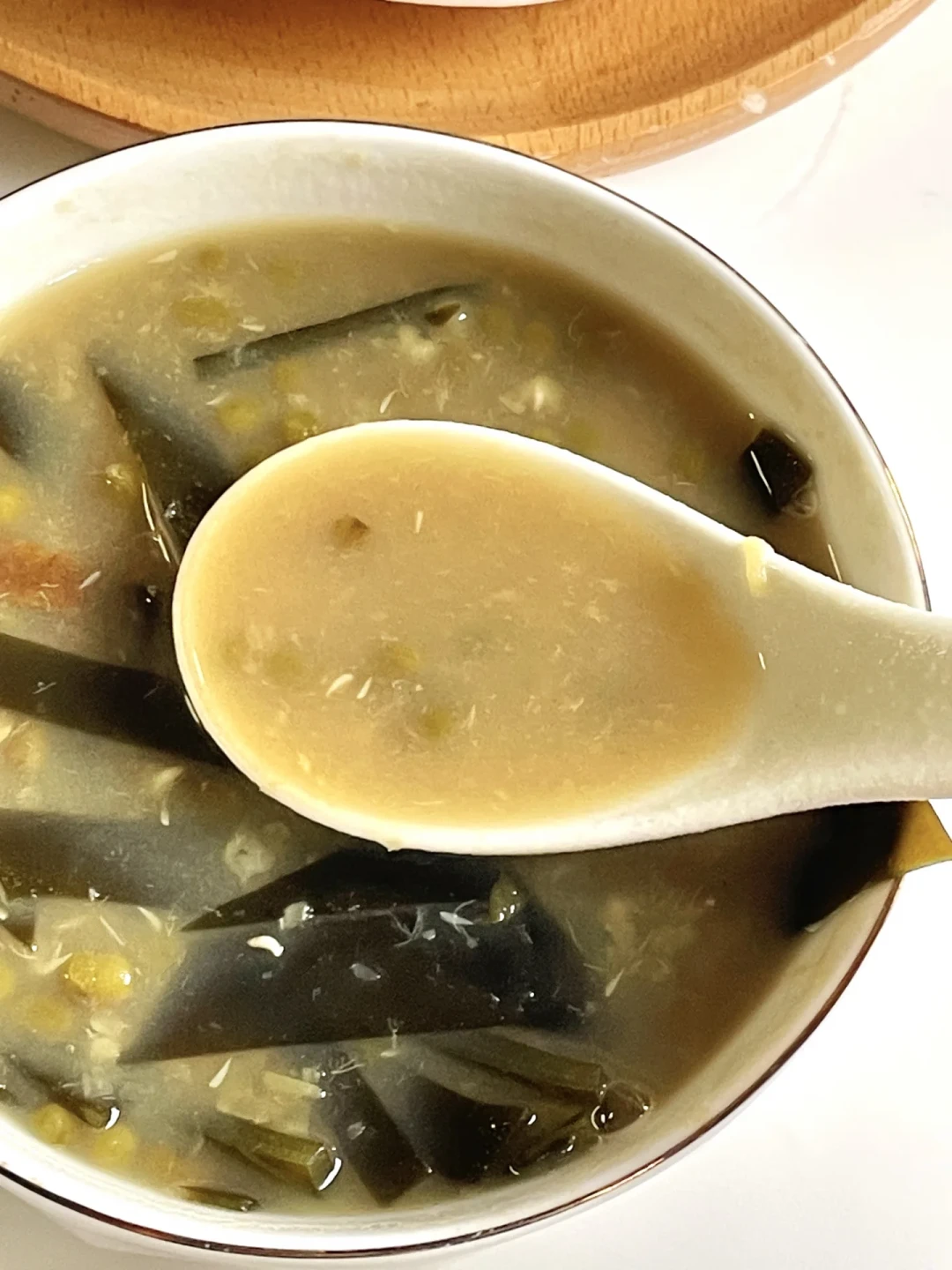 糖水价格战开打:一碗12元能薅,但先搞清你付的到底是什么钱