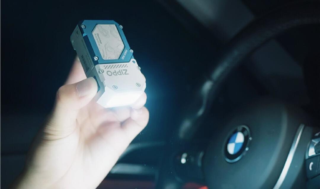 务本×ZIPPO联名Z1首发：会点火的“手电”券后520元，EDC圈吵成三派