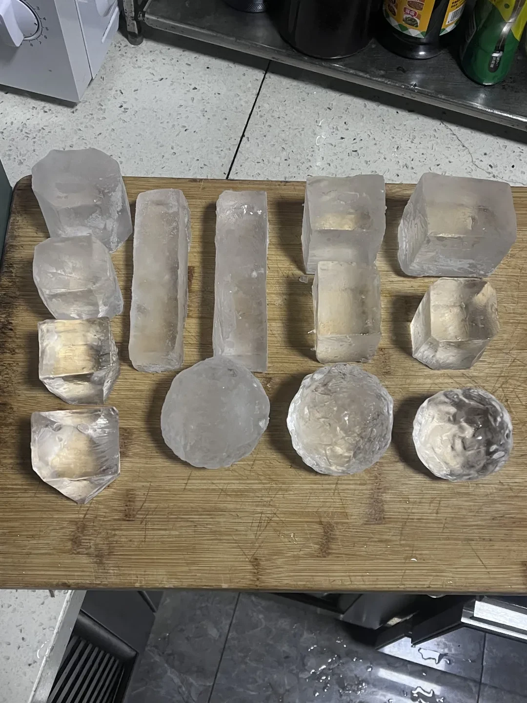 开一个homebar到底要花多少钱?看完100多条真实帖子,我把它分成50元到5万元五档