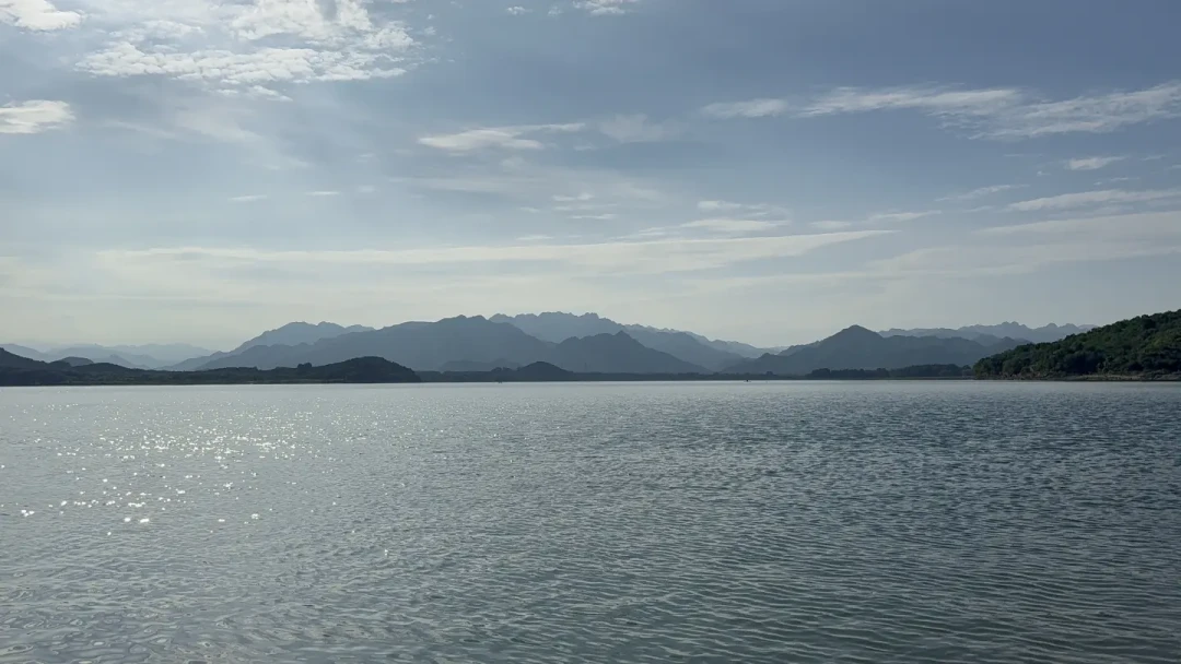 十三陵横渡延期到8月29、撞上金海湖:昌平暴雨全国第一之后,报名的人该看清这些水情信号