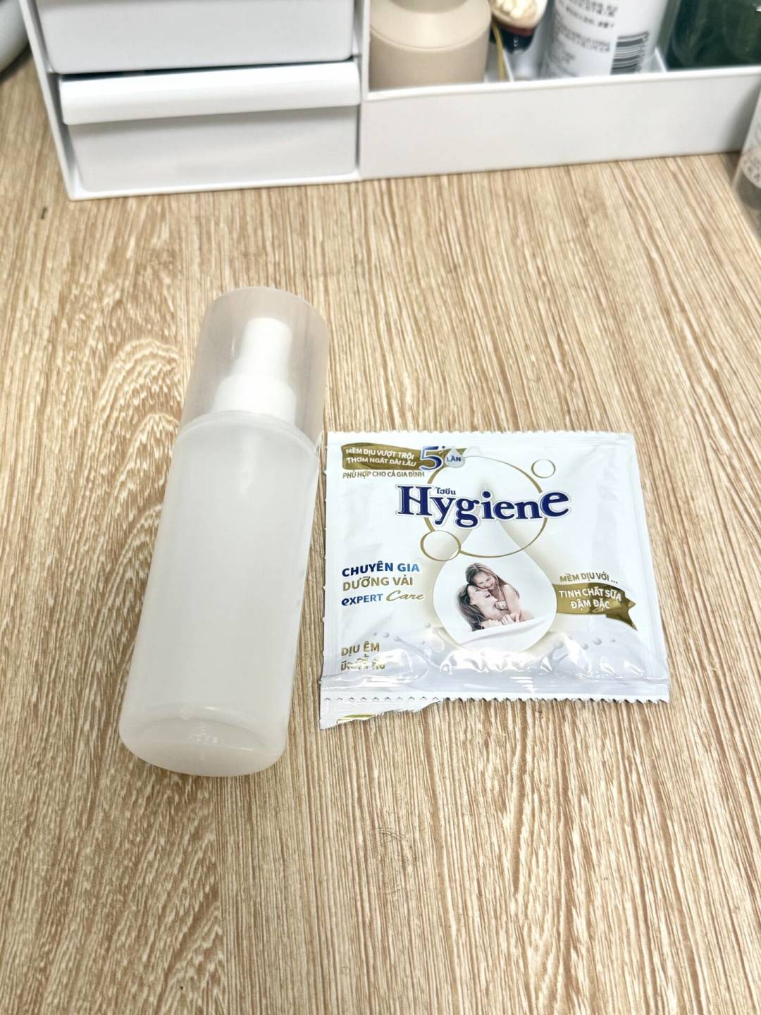 柔顺剂兑水当香水？一瓶一块多的成本不假，但这4个坑没看完先别喷