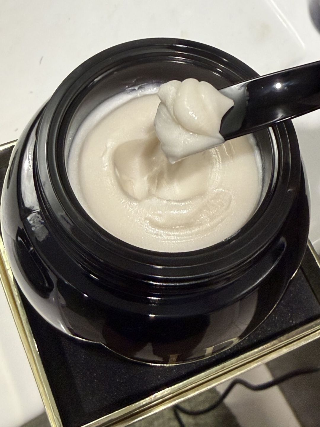 黑绷带50的50%玻色因是真料，但专利核对完：“绷带科技”其实是肤感工程