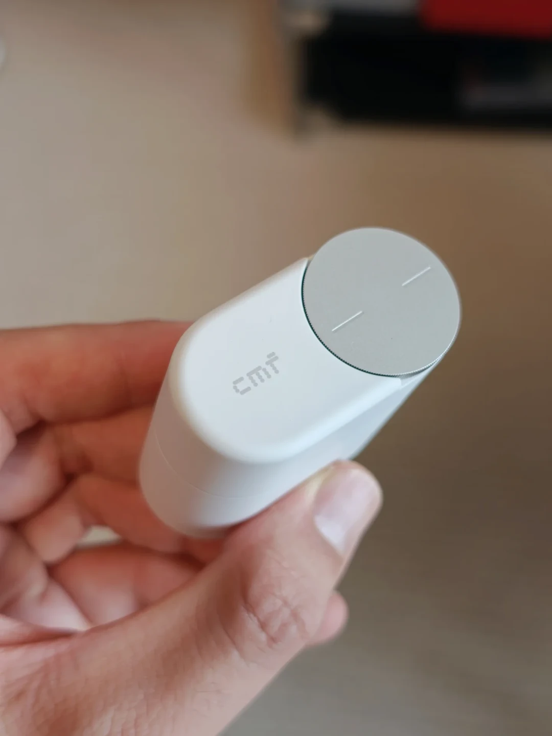 耳夹耳机市占率首次过半,挑战者从549元排到1499元:开学季入手Bose Ultra Open前,先算清这三笔账