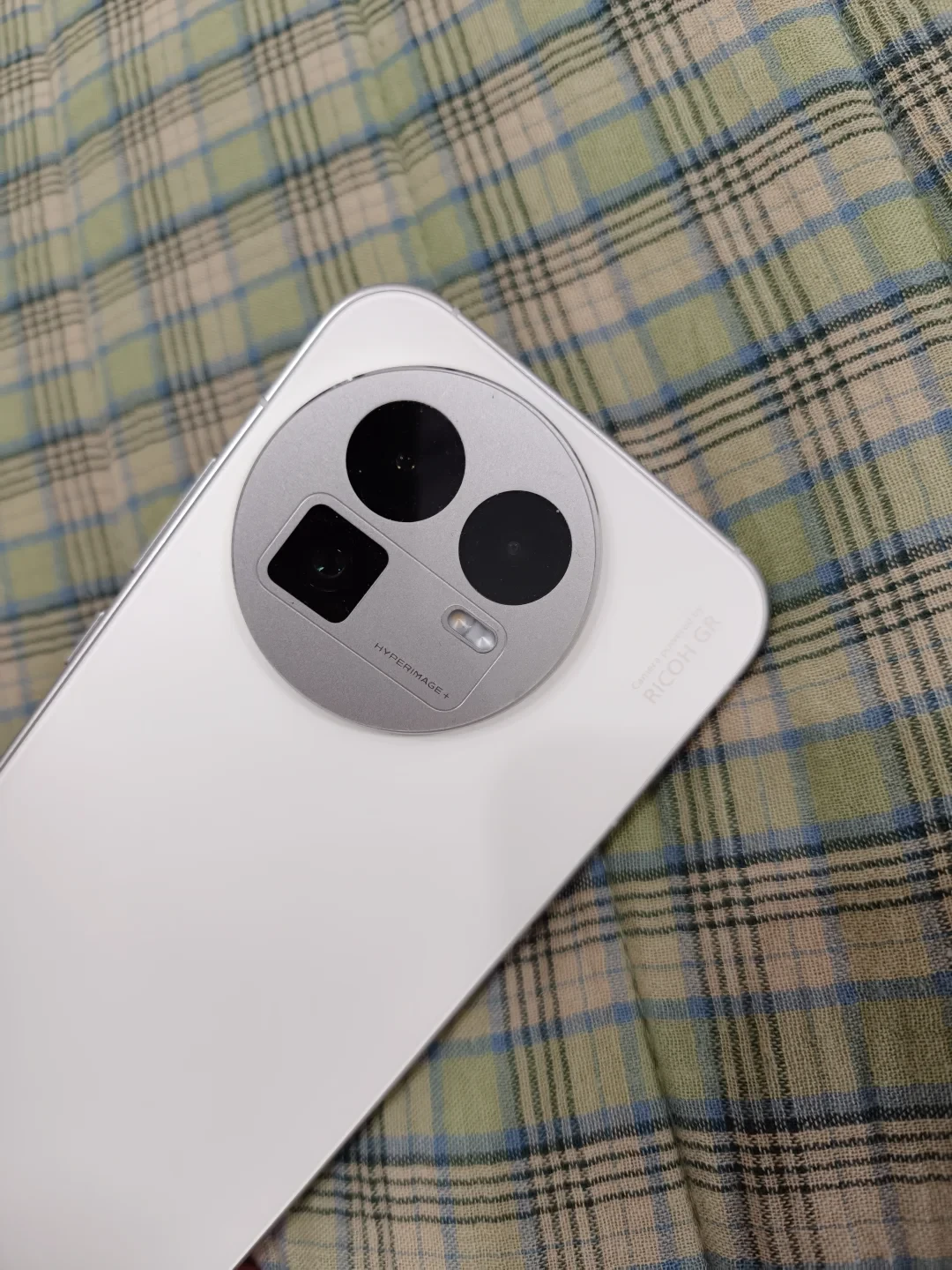 真我清库存,越清越涨:GT8 Pro、GT8、Neo8的合理价位线逐个对