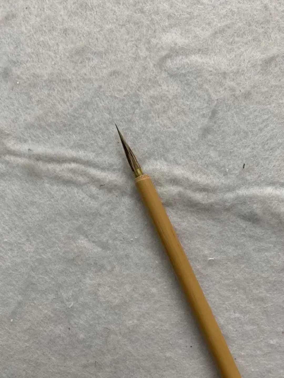 夏天正是临《出水芙蓉图》的季节,但先别急着下单——工笔新手的第一套工具,一百多块就能凑齐