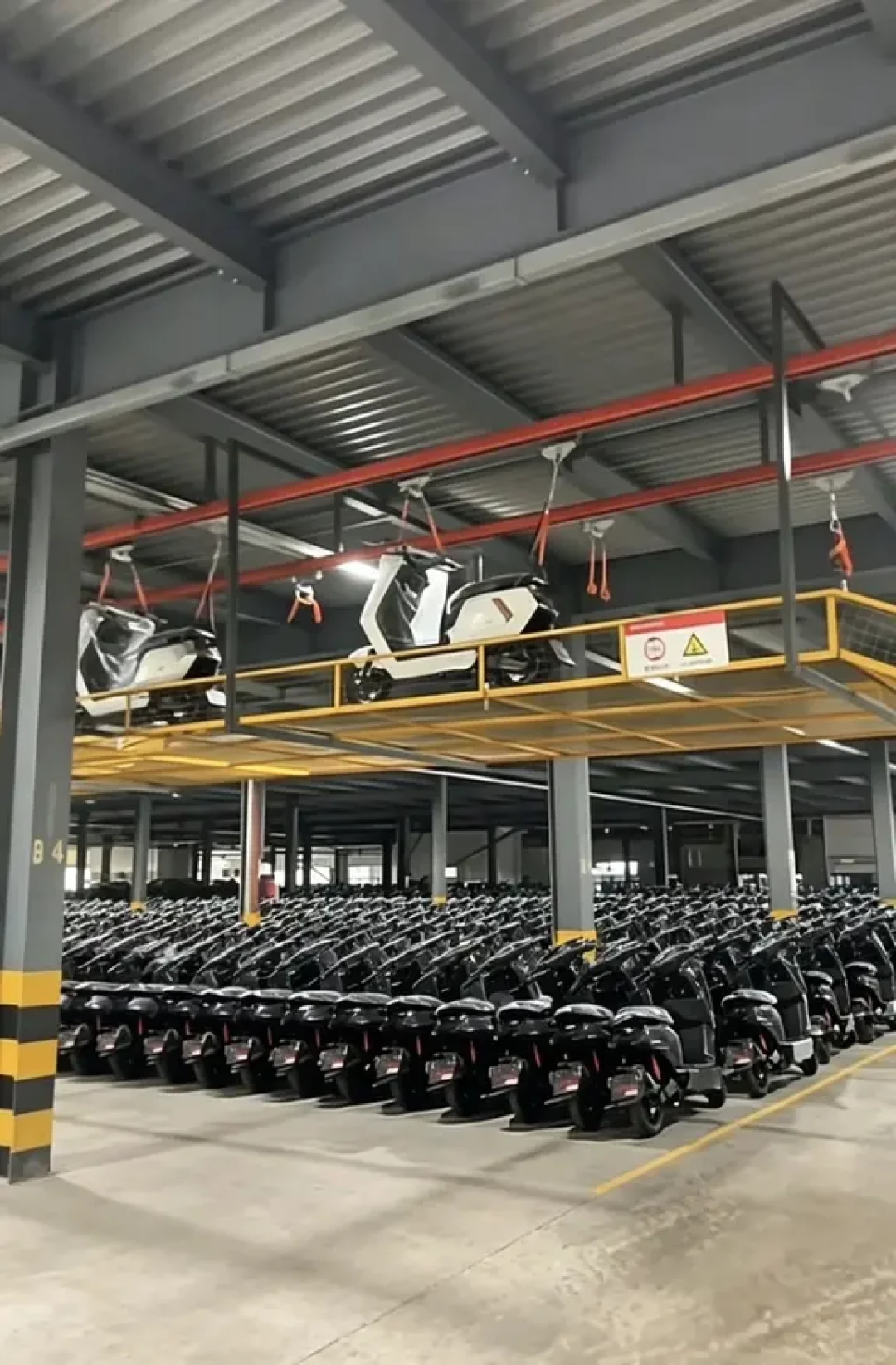 电动自行车涨价又变慢,厂商集体卖电摩:换之前,先算清牌照、驾照、保险三笔账