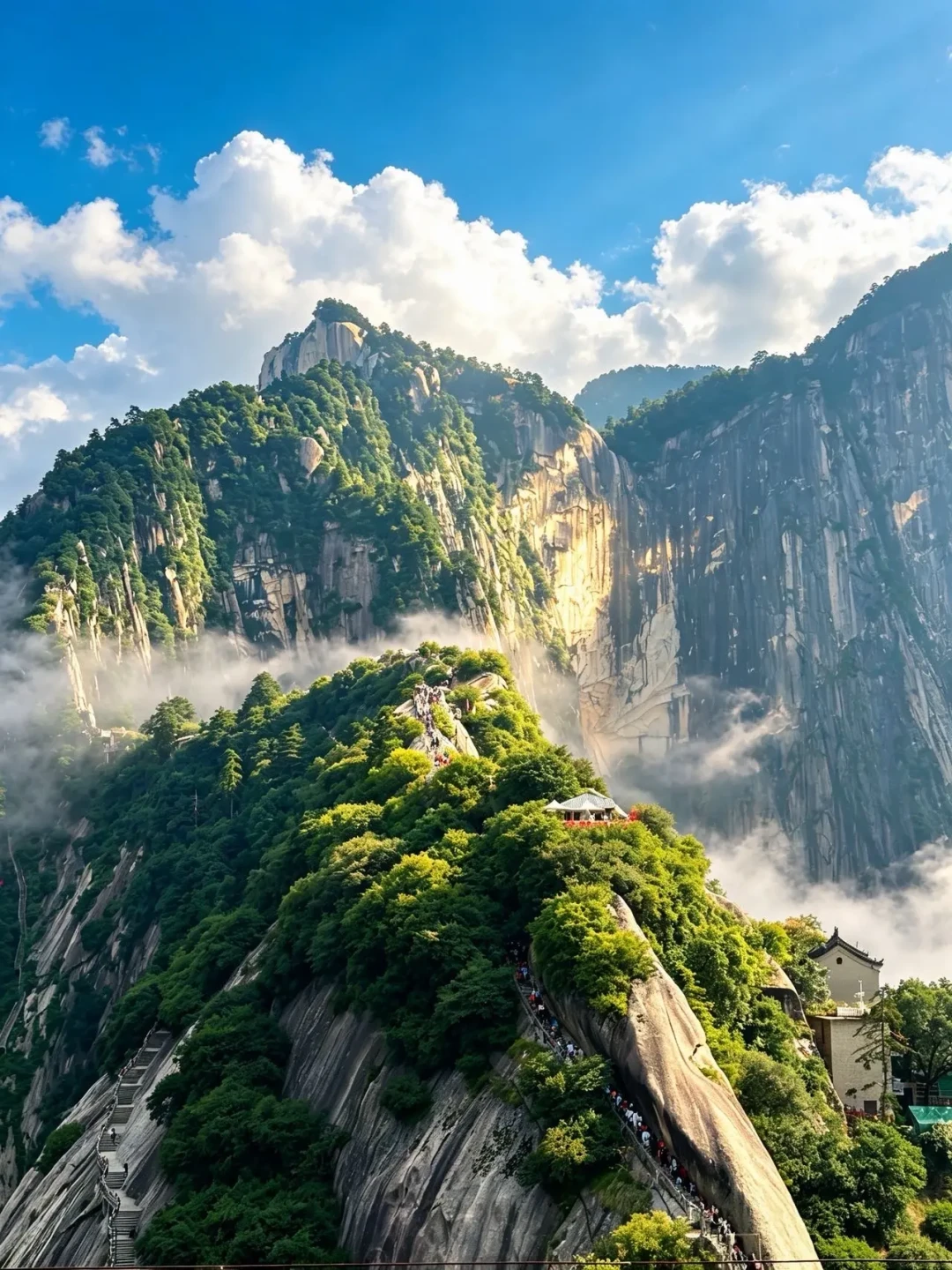 华山「华山论剑」石被拆,只剩金庸亲题那块:金庸迷今年暑假去爬,路线、花费、避坑一篇定