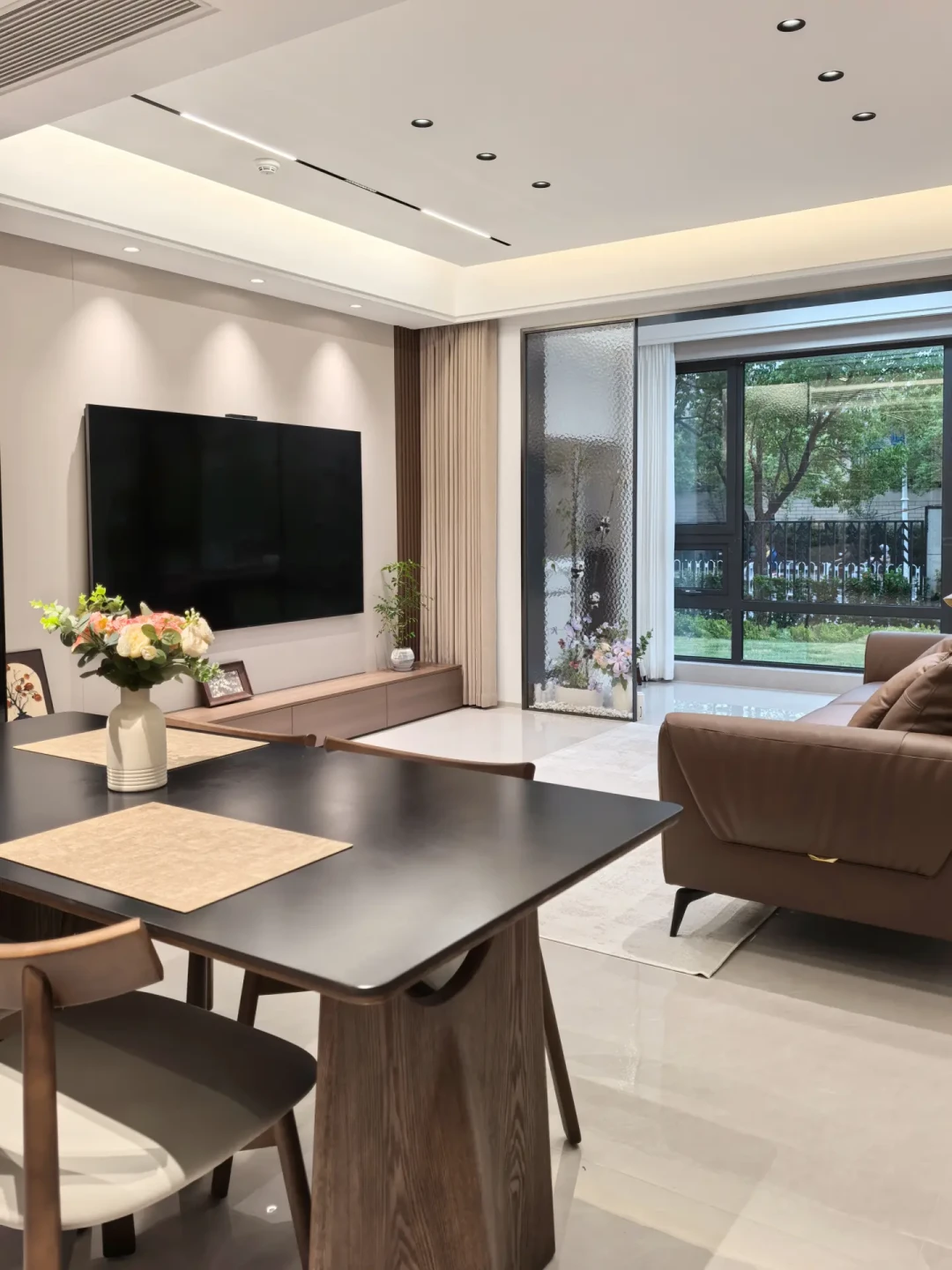 全网都在劝退中古风?翻完20多个翻车帖和入住两年的家,我发现翻车的全踩了同一个坑