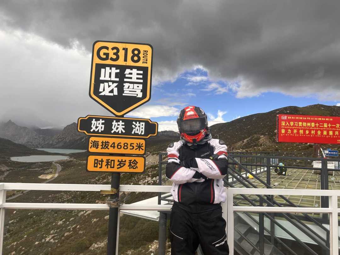 150踏板摩旅进藏行不行?吵归吵,这波人8月已经到布达拉宫了