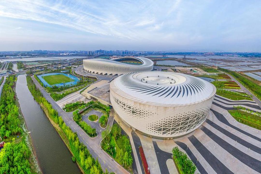 周杰伦青岛站明天开售,先别急着抢票算笔账:门票只是入场券,国庆酒店和高铁才是真正的大头