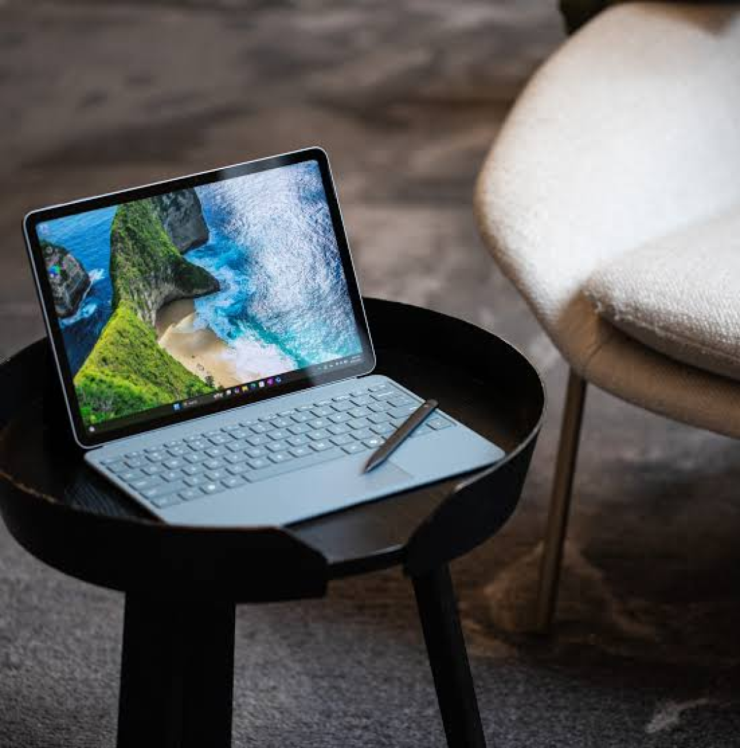 Win11预装授权费又涨7%-10%,三季度PC售价恐再涨约5%:开学季买电脑,现在入手还是等双十一?先把供应链这笔账算清楚
