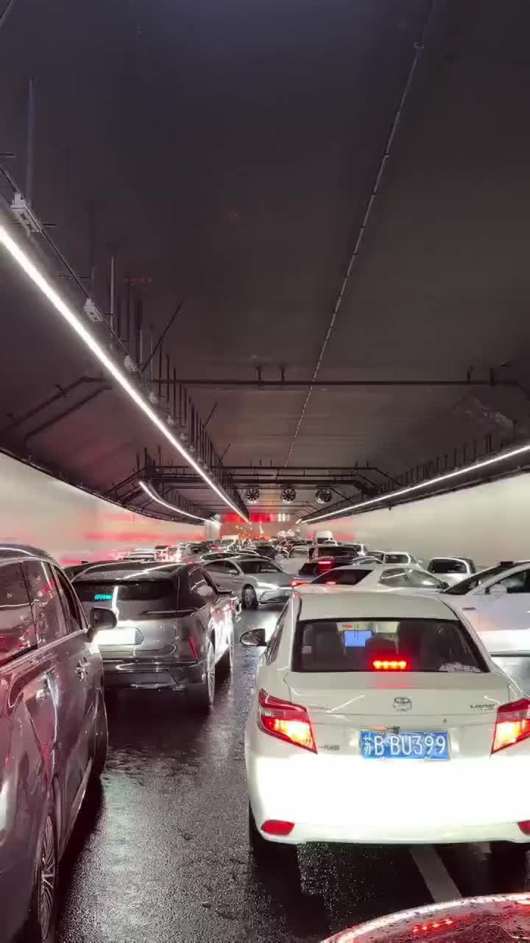 江浙沪多条高铁线路因强降雨停运晚点:周末这张票怎么处理,先弄清规则再决定