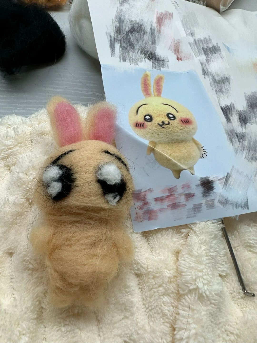 第一次戳羊毛毡，先别急着下单材料包：把金钱、时间、手这三笔账算清楚