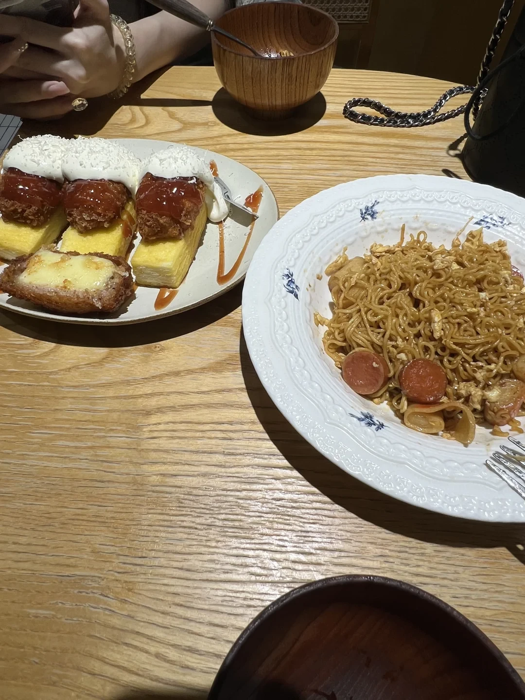 七夕订位前先看完：1288元的漂亮饭结账变1708元，你花的溢价到底买的是饭还是装修