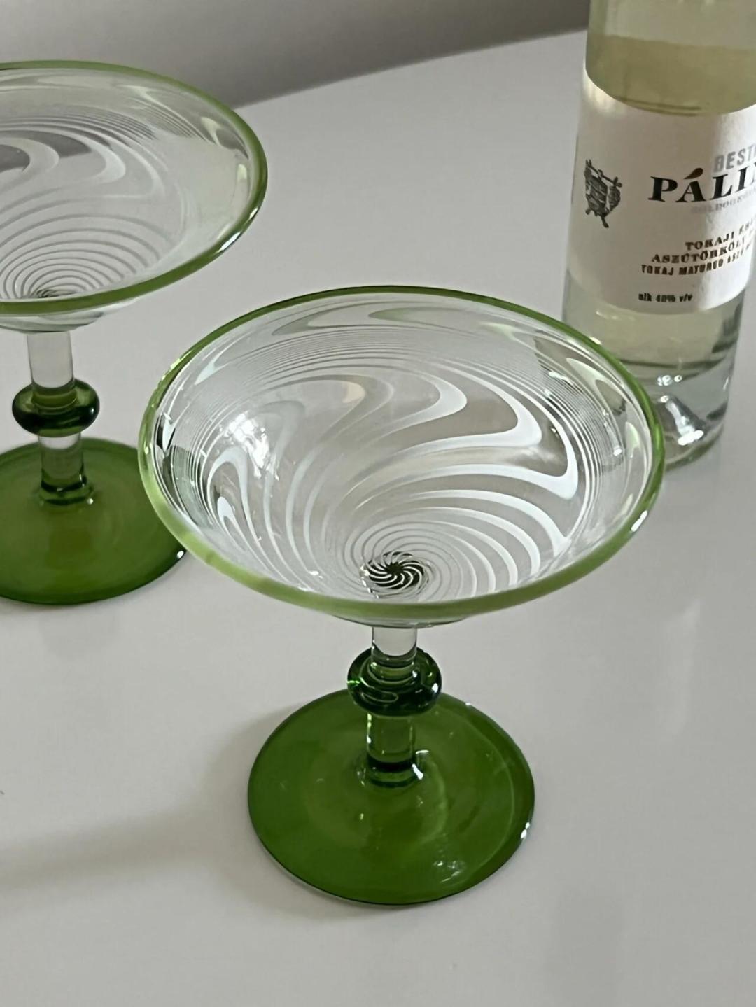 你淘的中古水晶酒杯,可能含24%氧化铅:别急着扔,先弄清三条边界