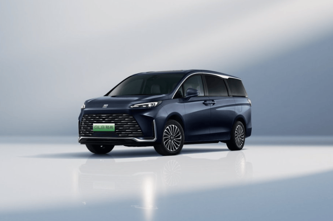 智界V9登顶、赛那被反超、GL8杀进22.99万:7月MPV榜大洗牌,20-40万家用车怎么选