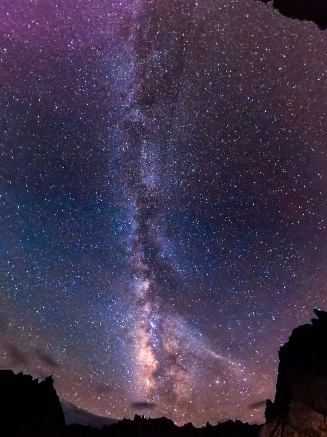 刷屏的英仙座流星雨大片,很多是全景相机拍的:为什么一颗流星都不漏,代价又是什么