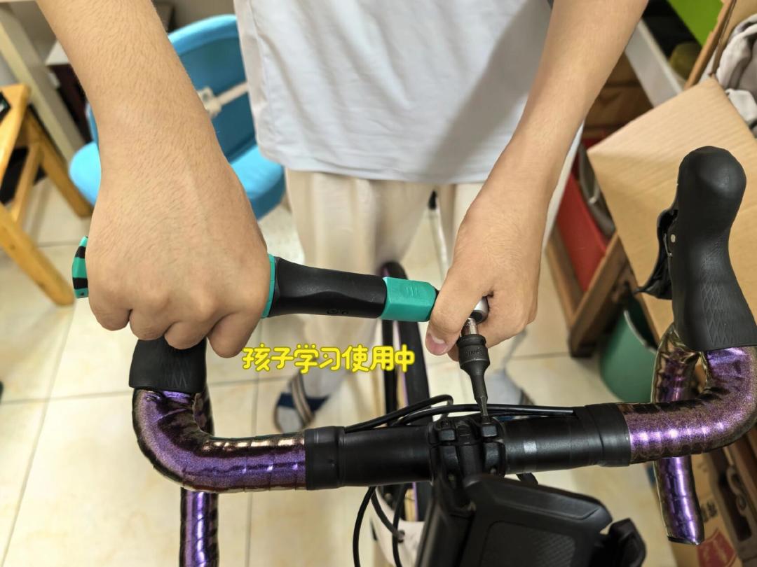 免费借你用,买却要1200:翻完维拉扭矩扳手的漂流帖和几百条吵架记录,我整理出这把扳手适合谁