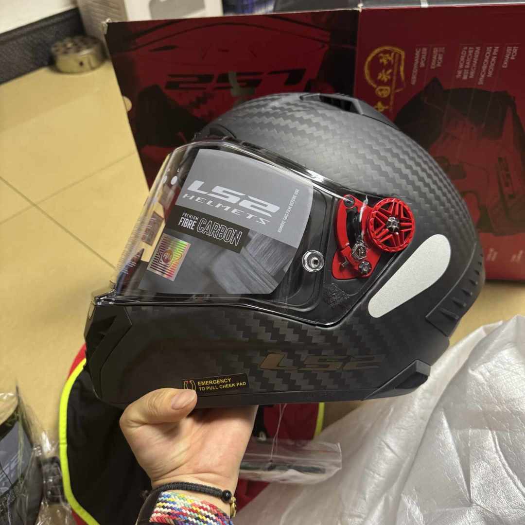 德比斯中国行刷屏,LS2