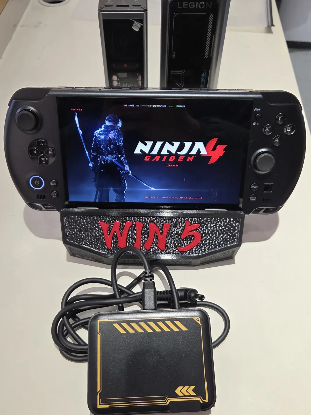 GPD WIN5开卖三个季度:被调侃“挂尿袋”的无电池395掌机,现在还值得买吗