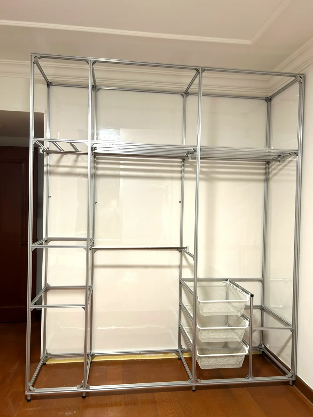 货架衣柜160块，铝型材衣柜3056块：“邪修家具”的真实成本和坑，我替你整理好了